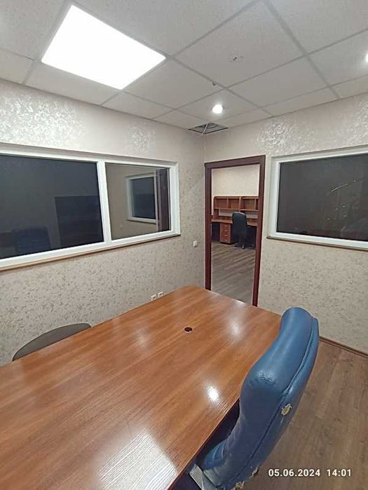 Аренда готового офиса с мебелью в Центре