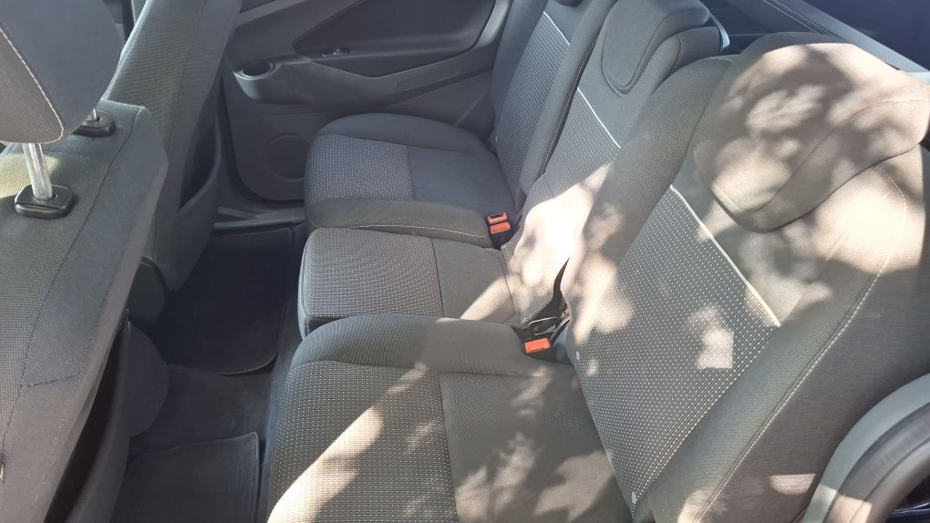 Ford grand c max 2012r