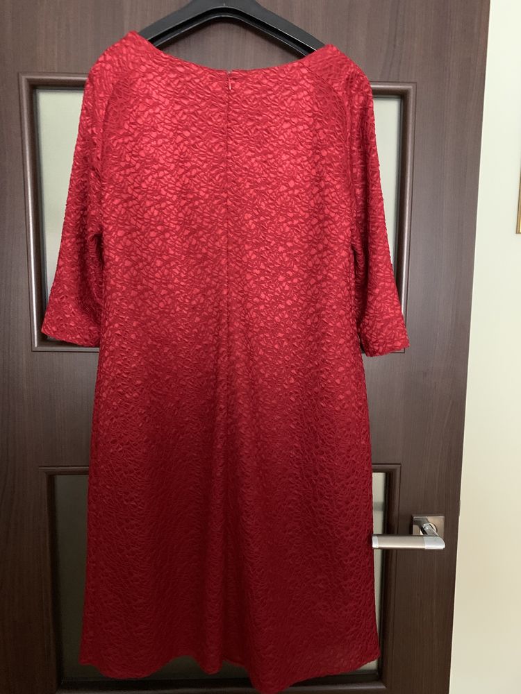 Sukienka czerwona Ann Kelly