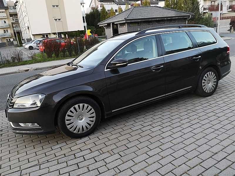 VW Passat B7 2,0 TDI Polski salon