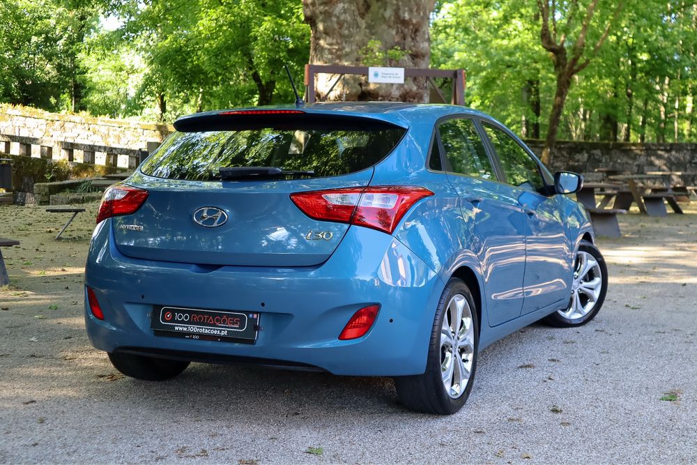 Hyundai I30 1.6 Crdi STYLE - Desde 185€/Mês