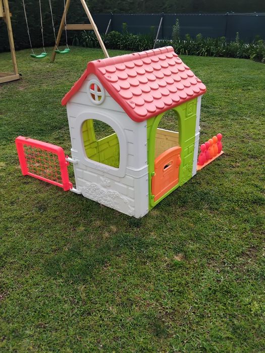 Casa de brincar com jogos