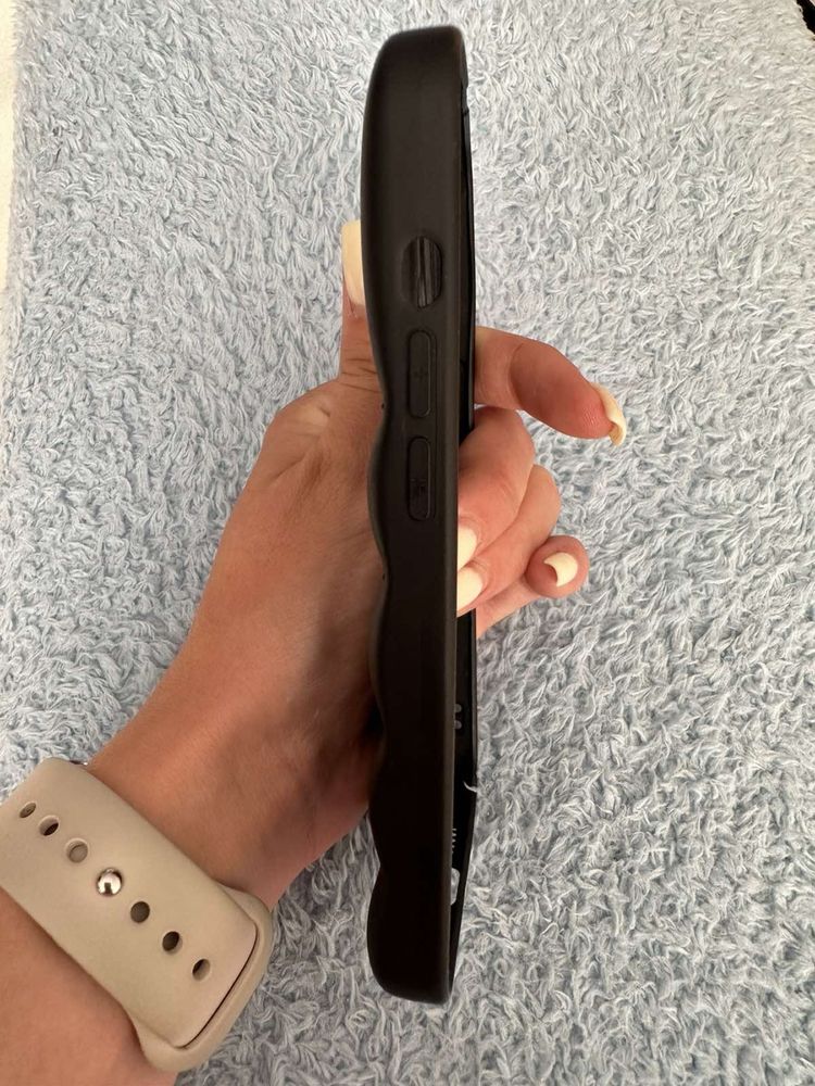Чохол на iphone 13