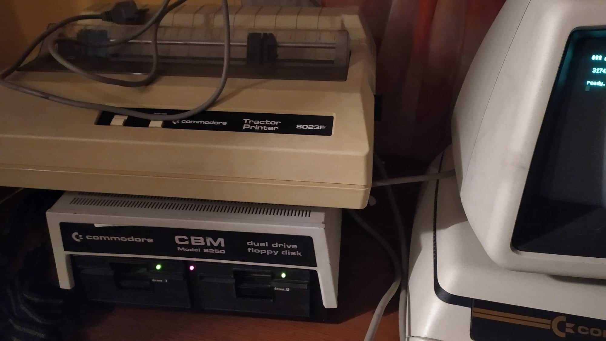 Computer Commodore 8032-SK - sprawne +  stacja 8250
