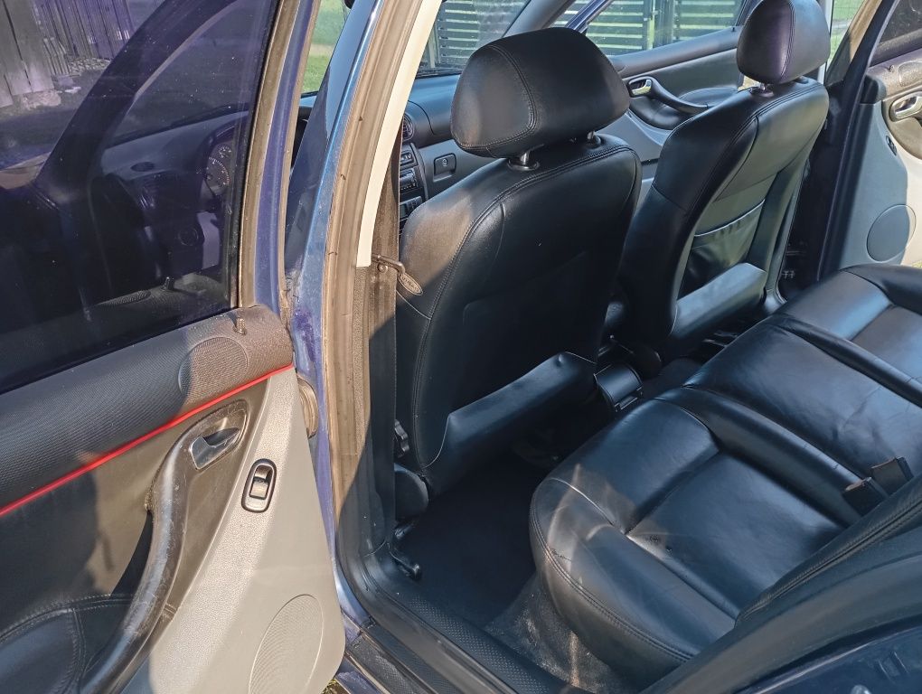 Seat Leon 2000r full opcja 143KM/ skóra