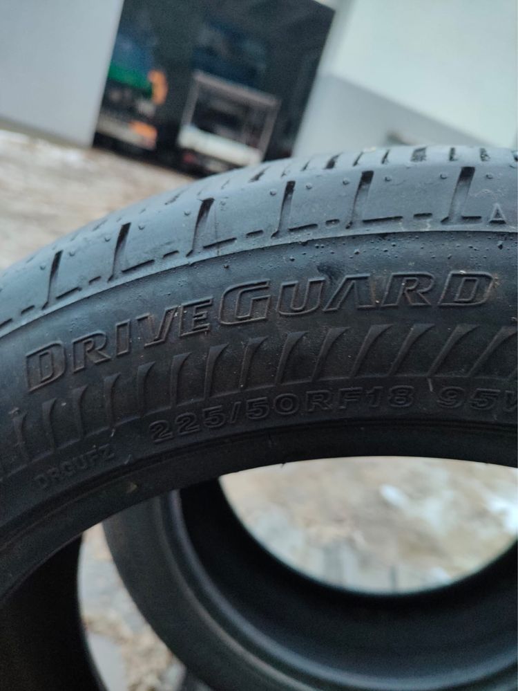 Opona wielosezonowa Bridgestone Driveguard 225/50R18 RFT BMW