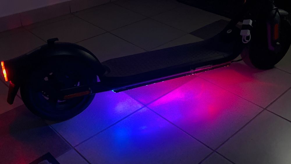 Hulajnoga elektryczna Ninebot f30d