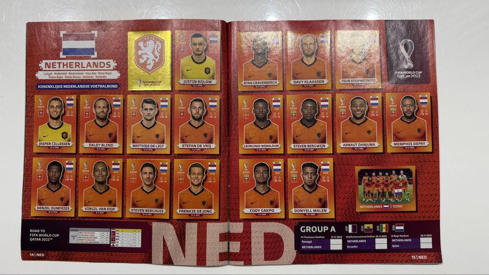 Album Panini Qatar 2022 mistrzostwa swiata kompletny