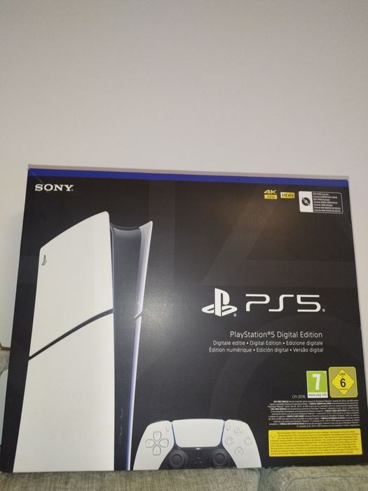 Vendo ps5 slim digital 1 TB