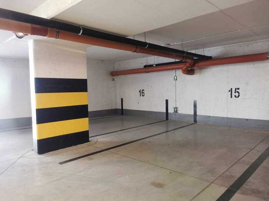 Miejsce w garażu podziemnym na sprzedaż