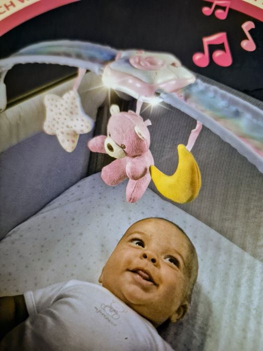 Мобіль на ліжко, музична іграшка з класичною музикою