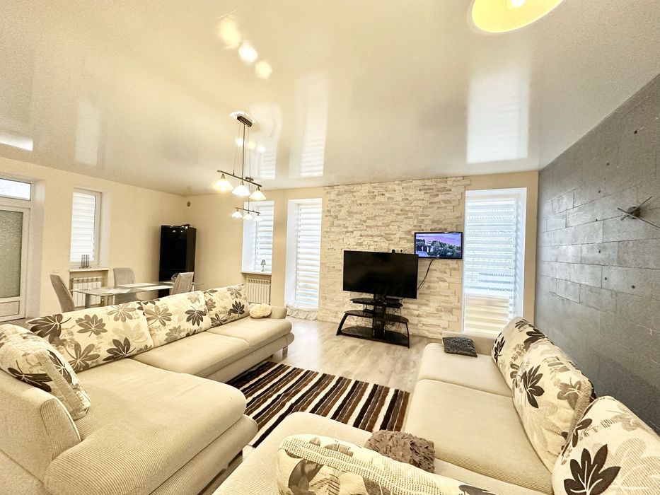 Оренда ідеального будинку селище Сонячне