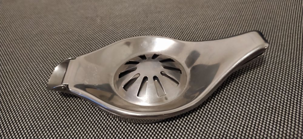 Соковижималка пресс для лимона Zepter