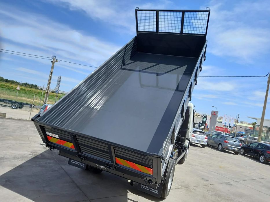 Mitsubishi FUSO CANTER 7C15E