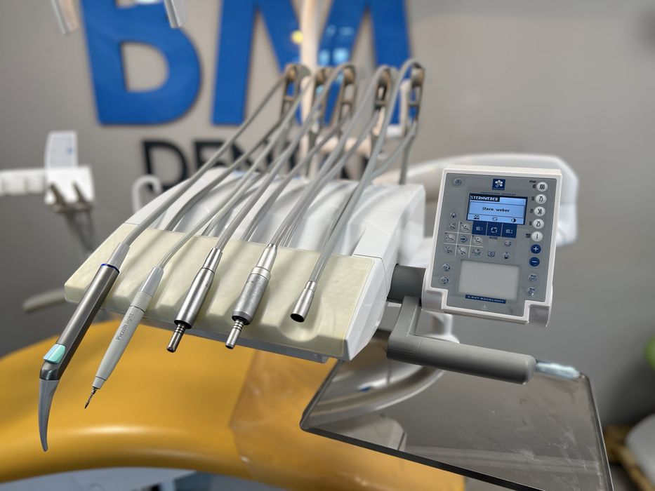 Стоматологічна установка SternWeber S280 TRC