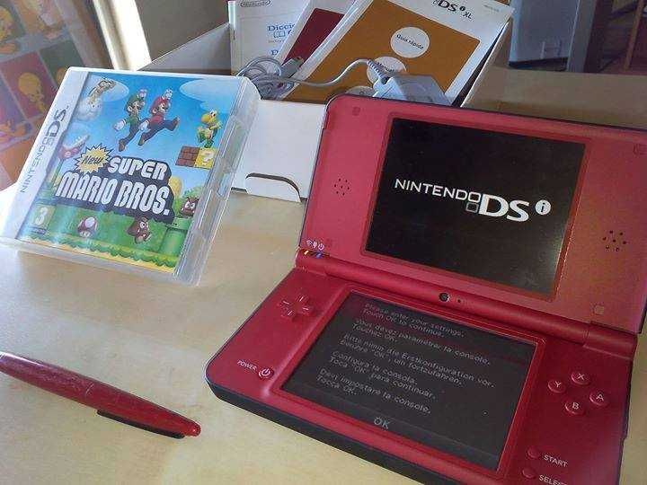 Consola Nintendo DSi+XL (red) + Super Mario Bros