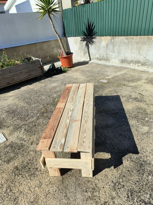 Mesa jardim  - rústico, estilo, perfeito para sua casa.