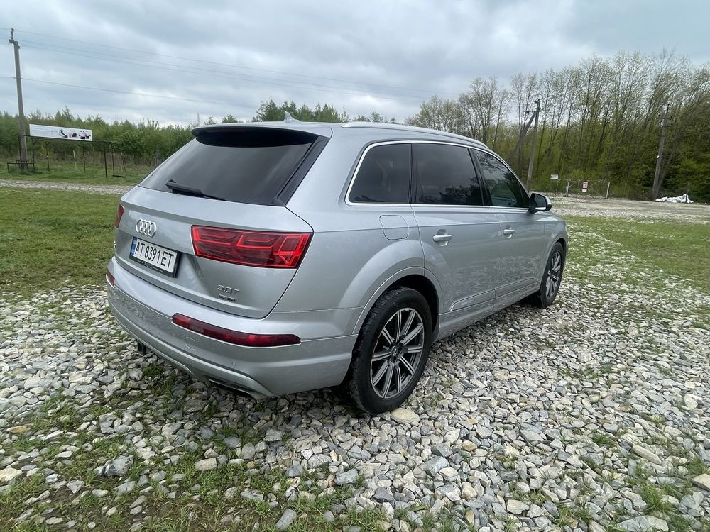 Audi Q 7 терміново