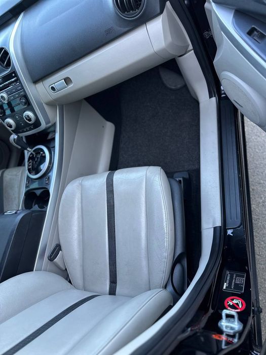 Продам Mazda CX-7