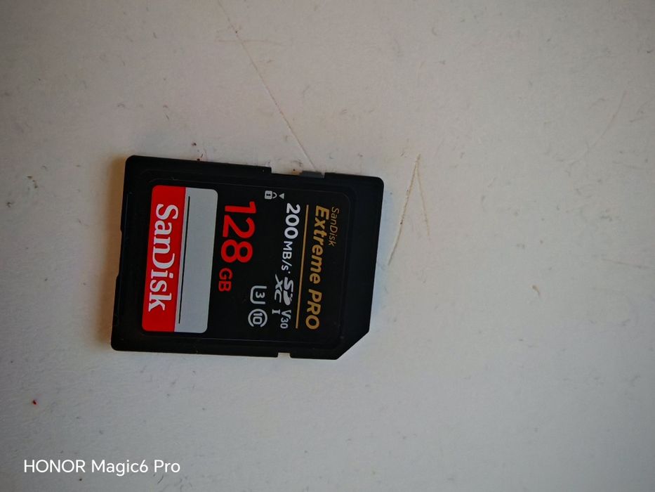 Canon EOS R10 + Obiektyw RF-S 18-45mm IS STM