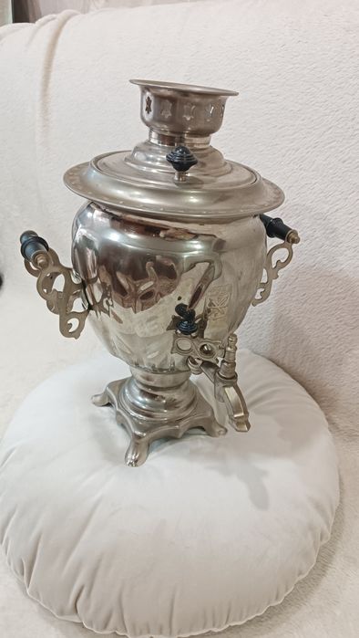 Самовар працюючий