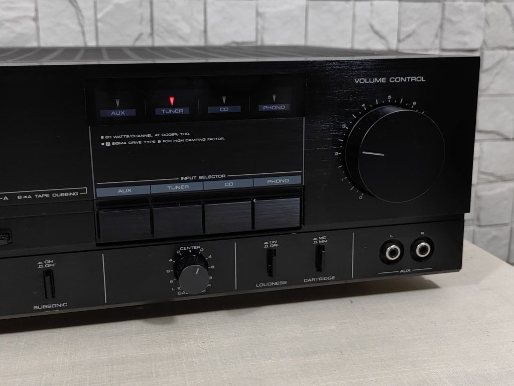 Kenwood KA-660 Zintegrowany wzmacniacz stereo vintage