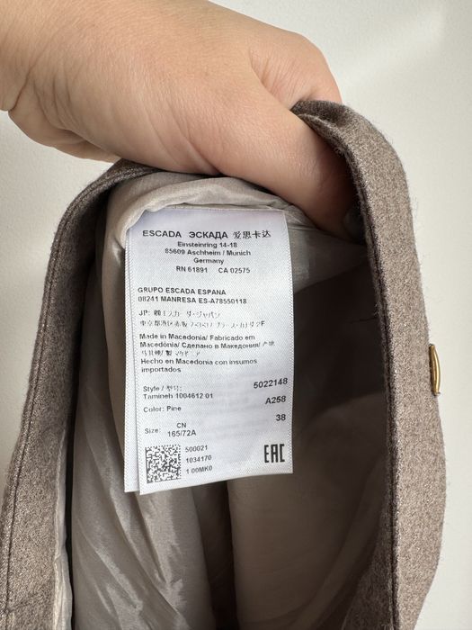 Класичні брендові, вовняні брюки від ESCADA  М р.