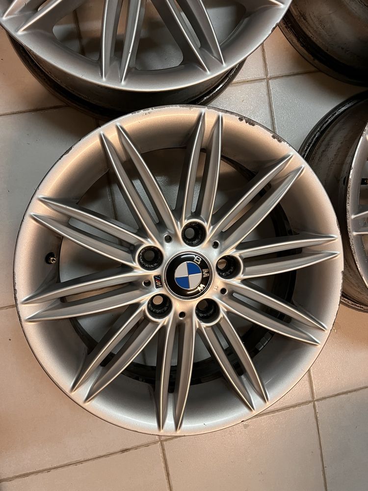 Jantes 17” 5x120 2+2 originais BMW serie 1 pack M