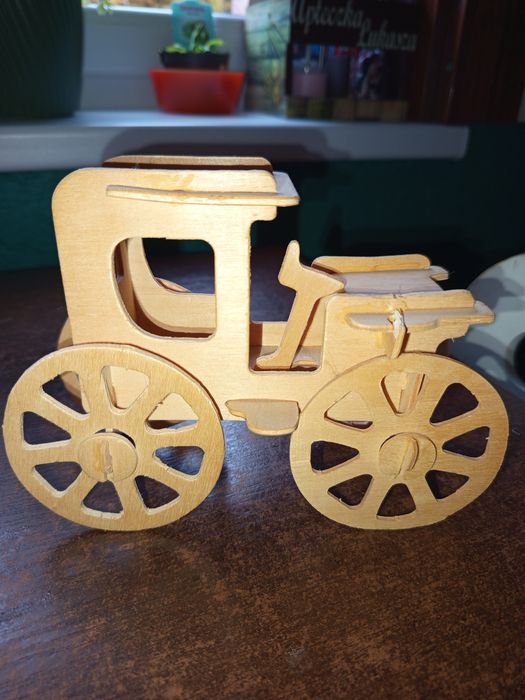 Drewniana kareta 3D