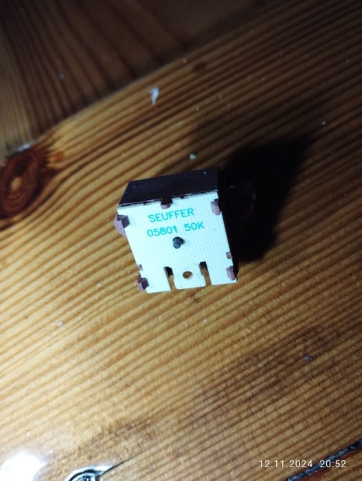 Селектор програм (потенціометр)  для пральної машинки Ardo Б/У Seuffer