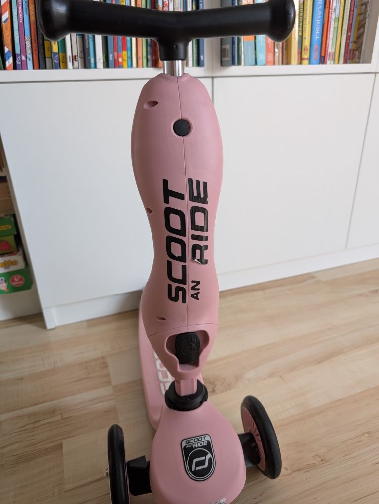 SCOOTANDRIDE Highwaykick 2w1 Jeździk i hulajnoga różowa