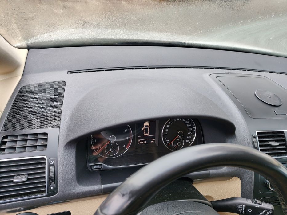 Deska rozdzielcza volkswagen Touran ll 2012 r