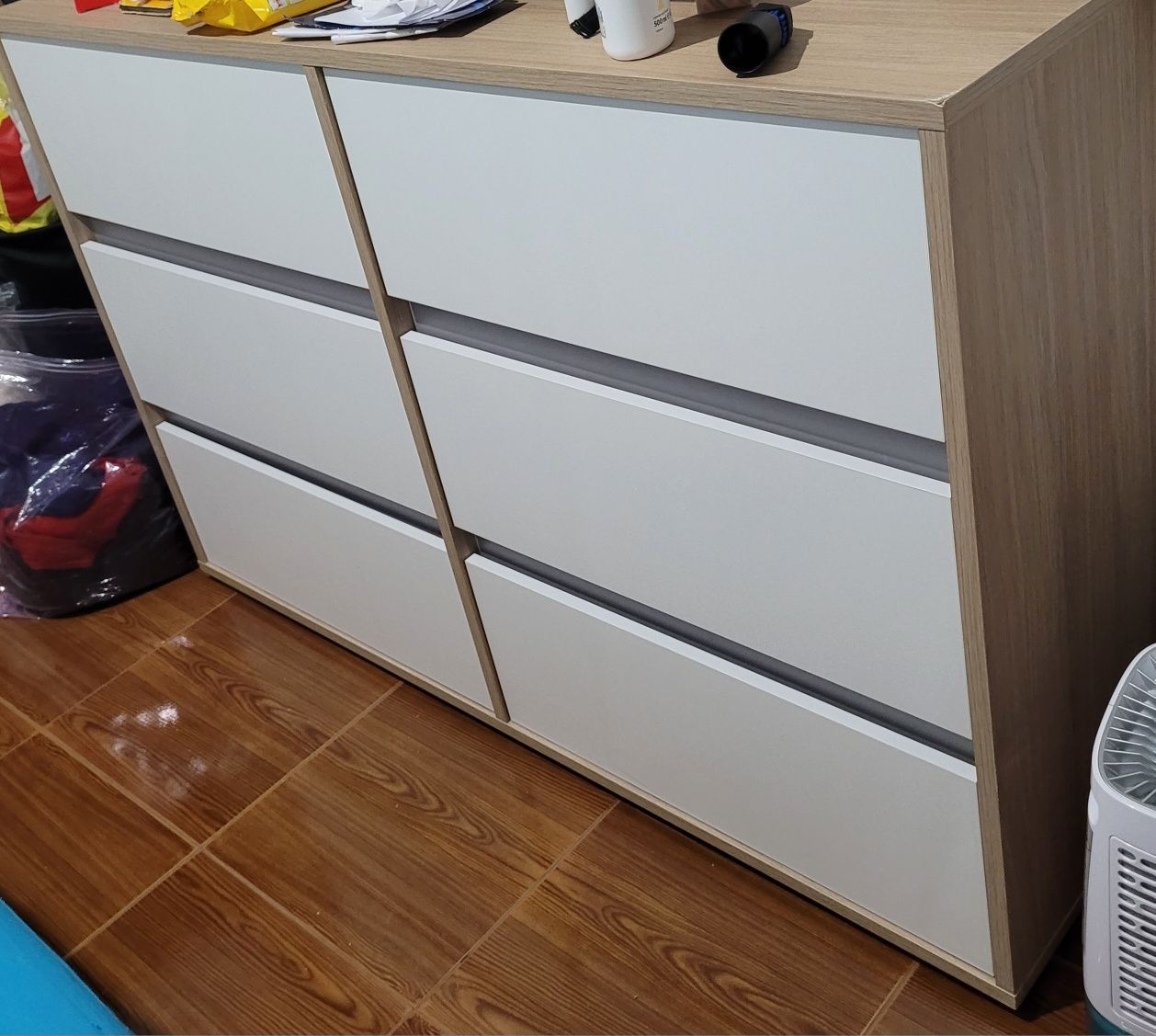 Quarto completo de casal em carvalho e branco