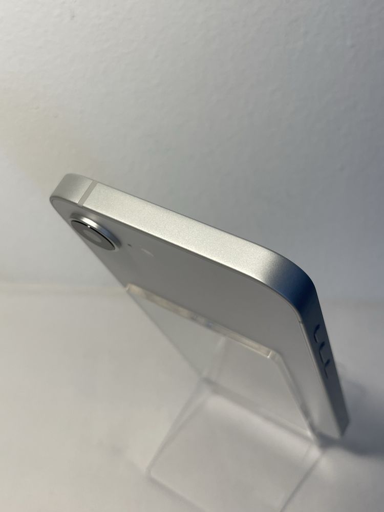 iPhone 16e 128 GB NOVO