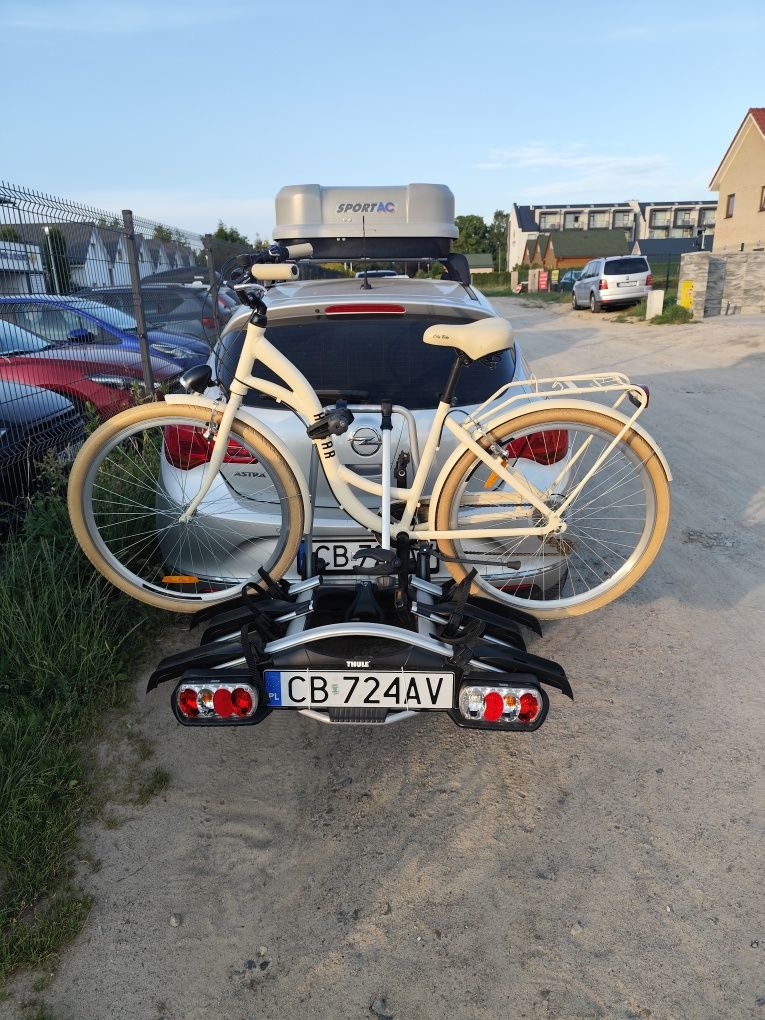 Wynajem bagażnika rowerowego na Hak Thule  na 3 rowery