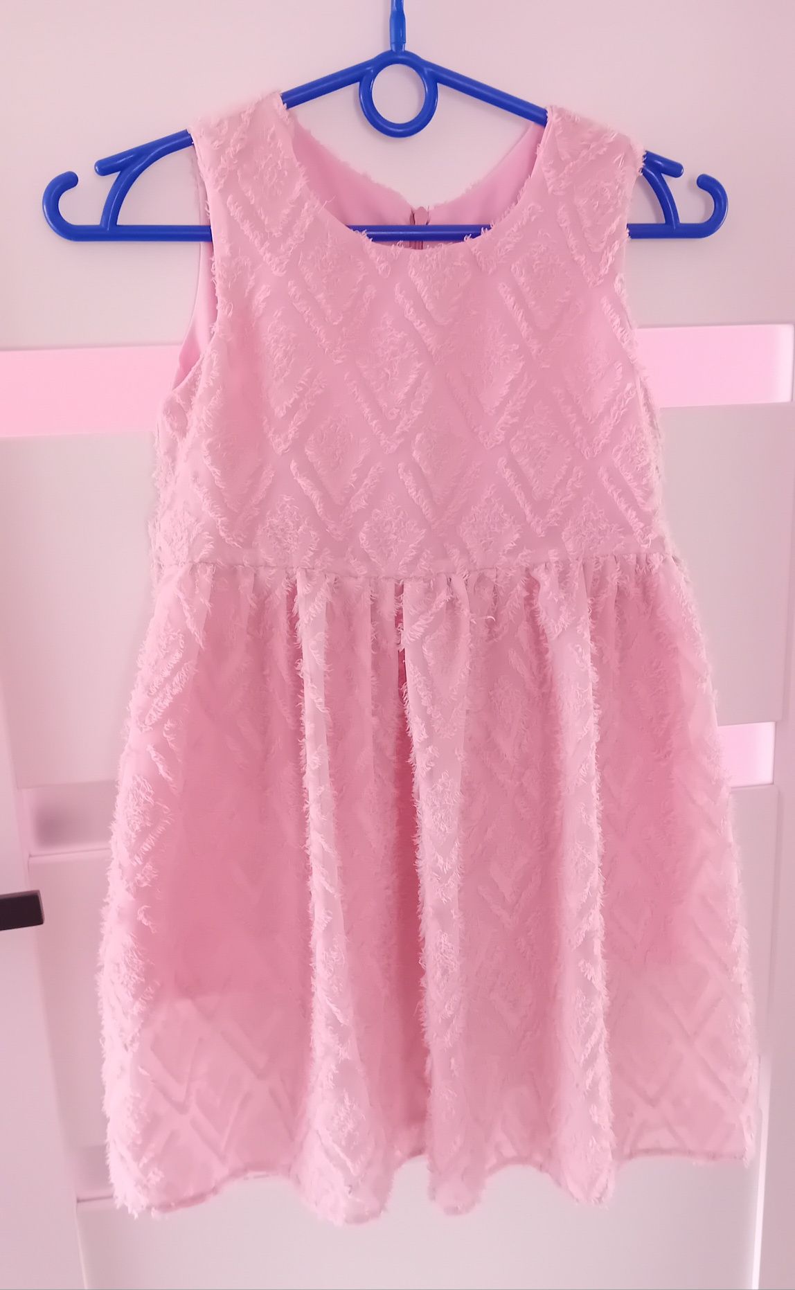 Różowa  sukienka dla dziewczynki