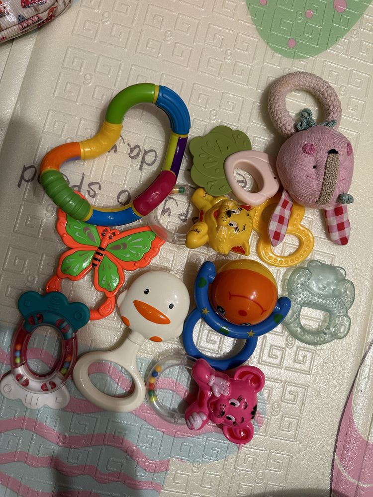 Детские игрушки грызунки, брязкальце, игрушки на коляску