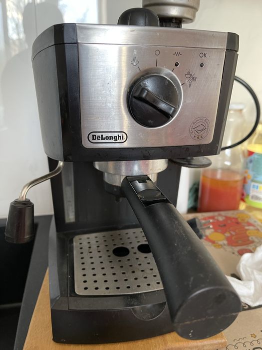 Кавоварка Delonghi EC 155