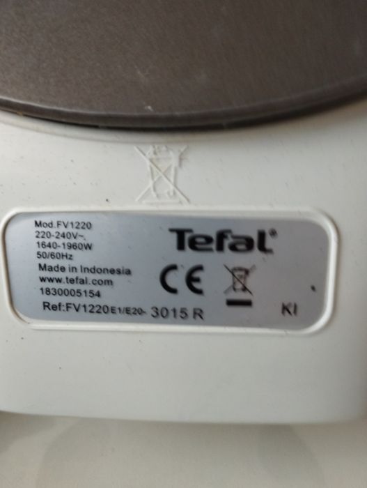 Продається праска TEFALmod.FV1220 б/у Дуже хорошої якості, ціна 1000гр