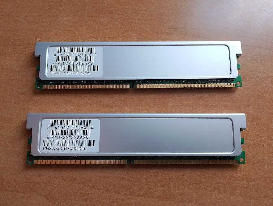 Geil Pamięć RAM 1GB DDR2