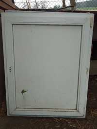 Drzwi plastikowe białe 118x95