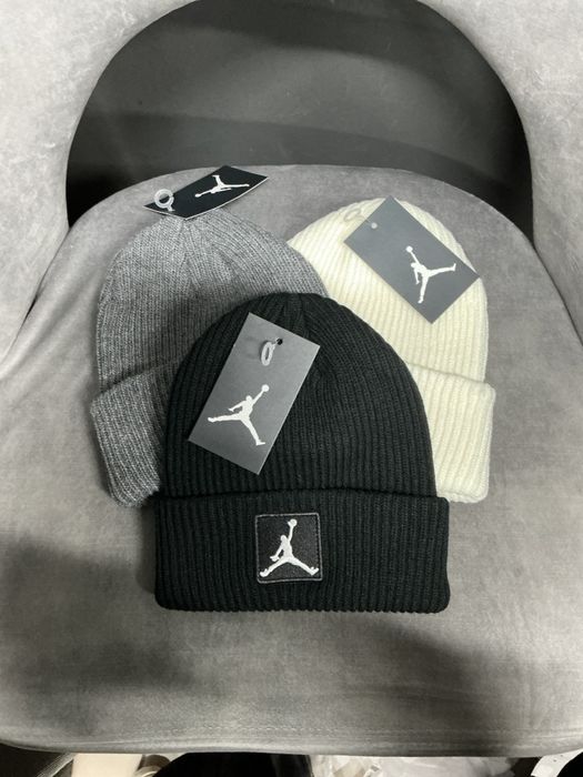 Новые Шапки Джордан / Зимняя Шапка Jordan Акрил