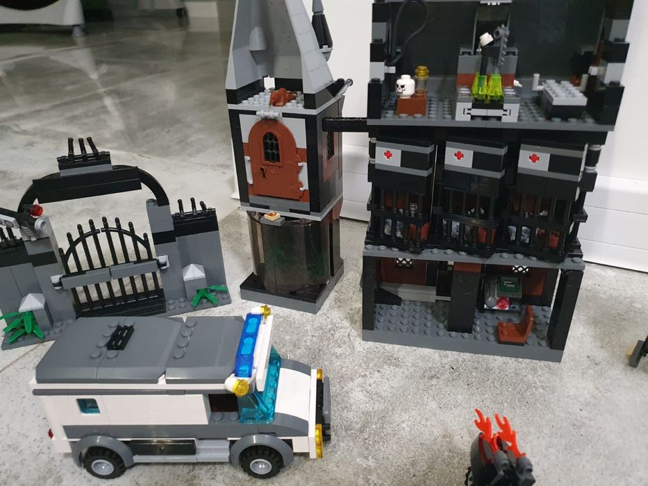 LEGO Batman 7785 - Więzienie Arkham Asylum