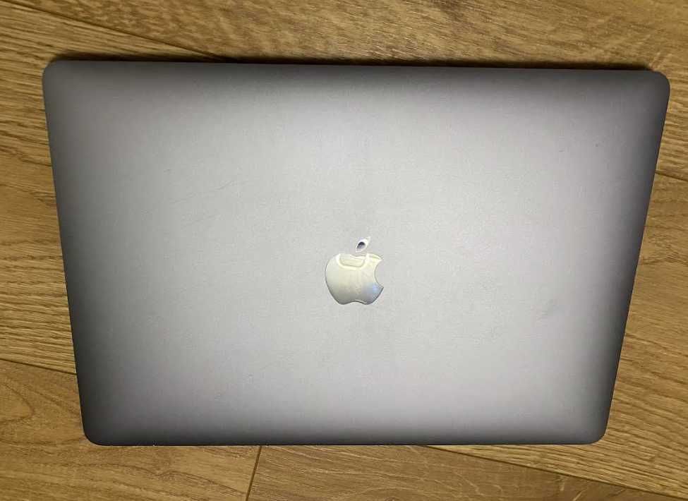 MacBook Pro A1989 TouchBar 256GB 16GB