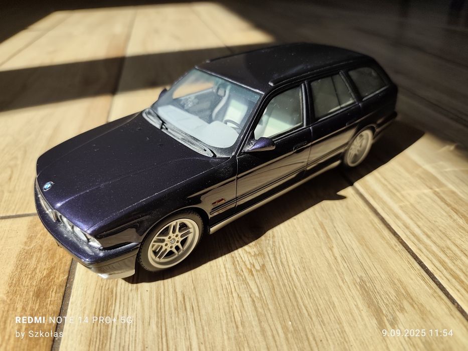 BMW M5 touring 1/18 nr 912/2500 ottomobile