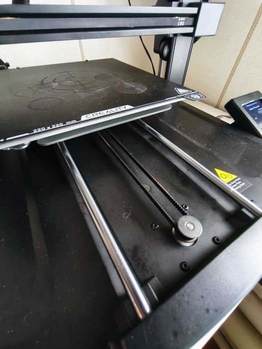 3д принтер ender 3v3se. Готовий до роботи