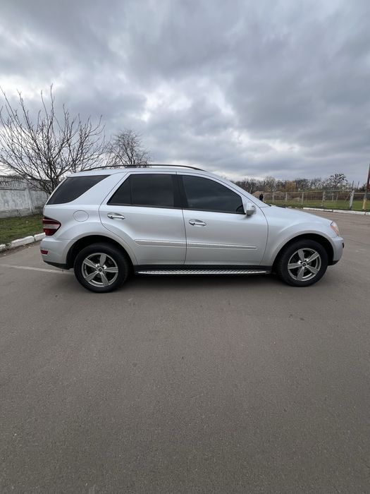 Mersedes Benz ML350 2009рік без пневмо с газом