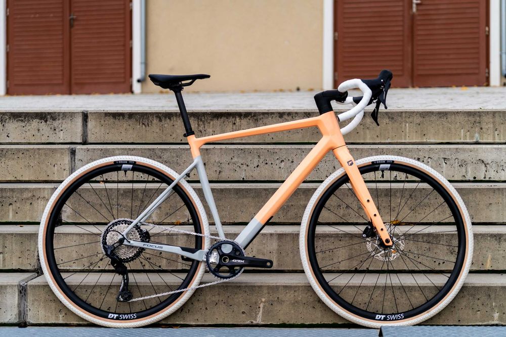 Rower Gravel Focus Atlas rozmiar L GRX 12rz Karbon jak nowy.