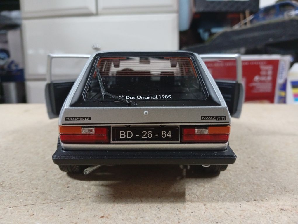 1/18 Volkswagen golf 1 GTI