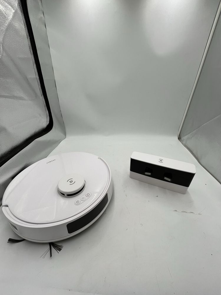 Robot sprzatajacy Ecovacs Deebot N20 Biały